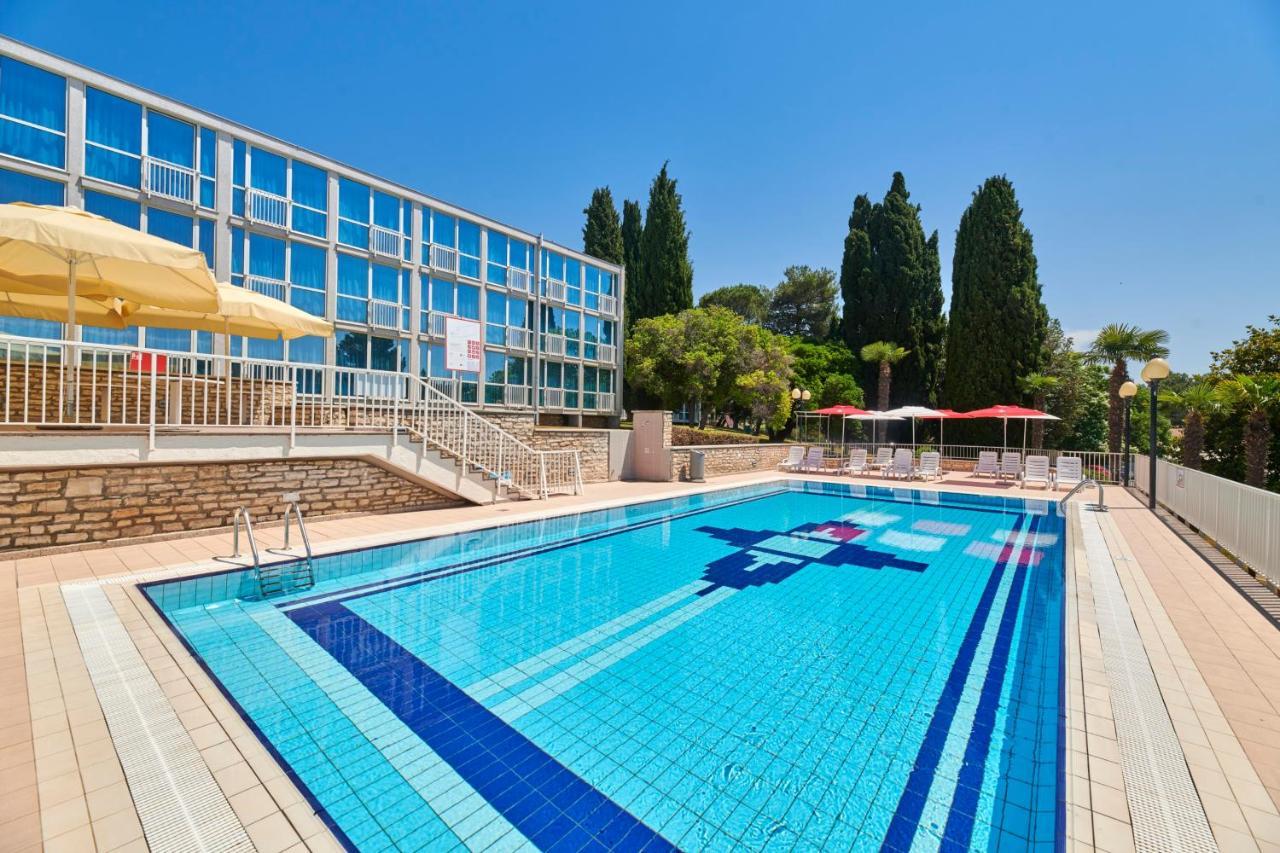Hotel Zorna Plava Laguna Porec Ngoại thất bức ảnh