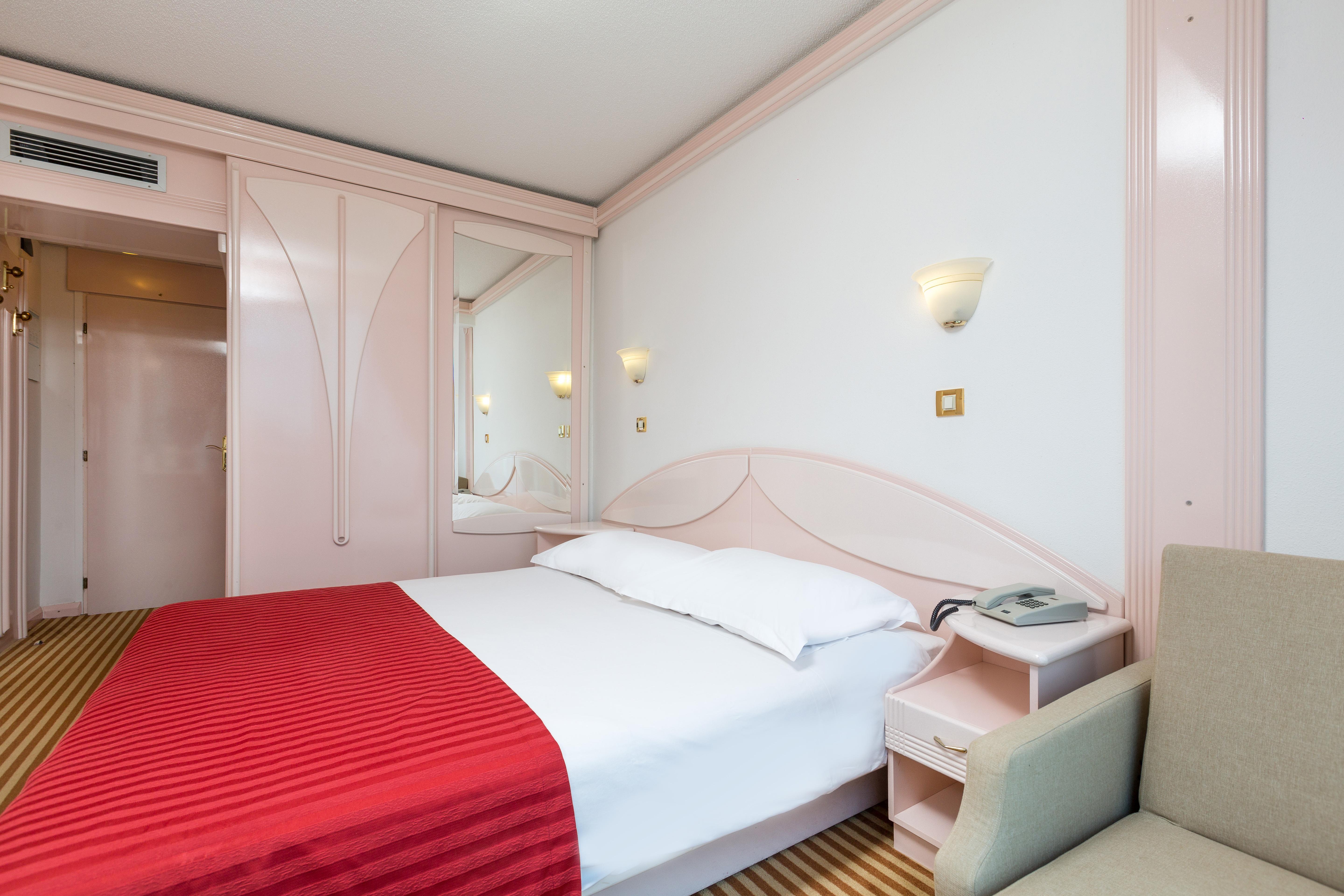 Hotel Zorna Plava Laguna Porec Ngoại thất bức ảnh